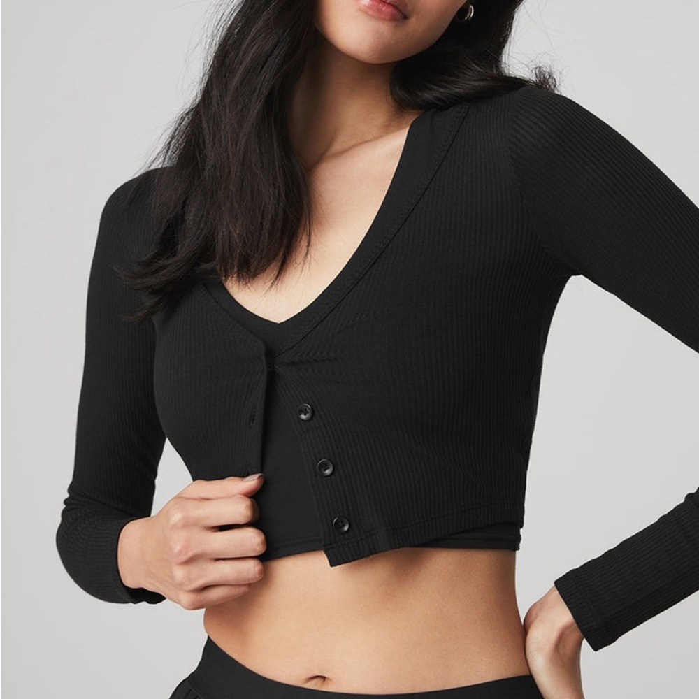 Alo Ribbed Cropped Whisper Cardigan